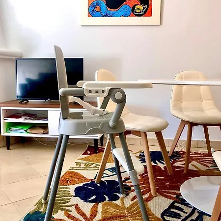 Art 13 - Com Ar Condicionado E Piscina Appartement *