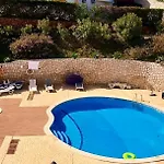 Art 13 - Com Piscina * Καρβοέιρο